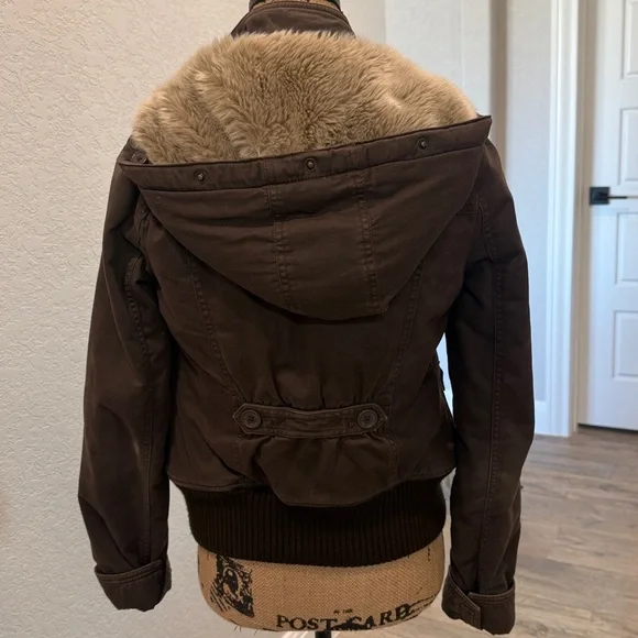 ABERCROMBIE Y2K FAUX FUR UTILITY JACKET - Picture 4 of 12